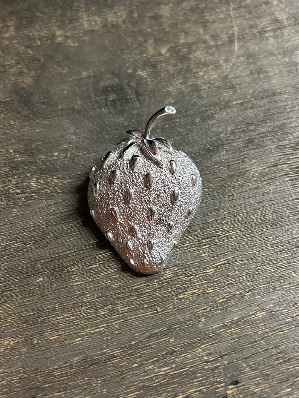 Silver Strawberry Brooch Pin Sarah Covβ
